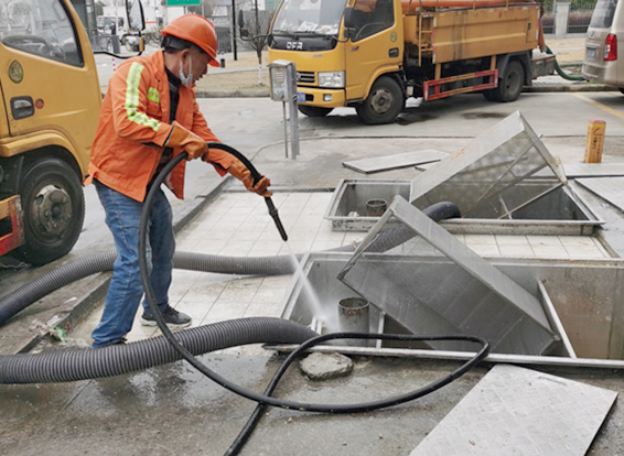 冷水江隔油池清理